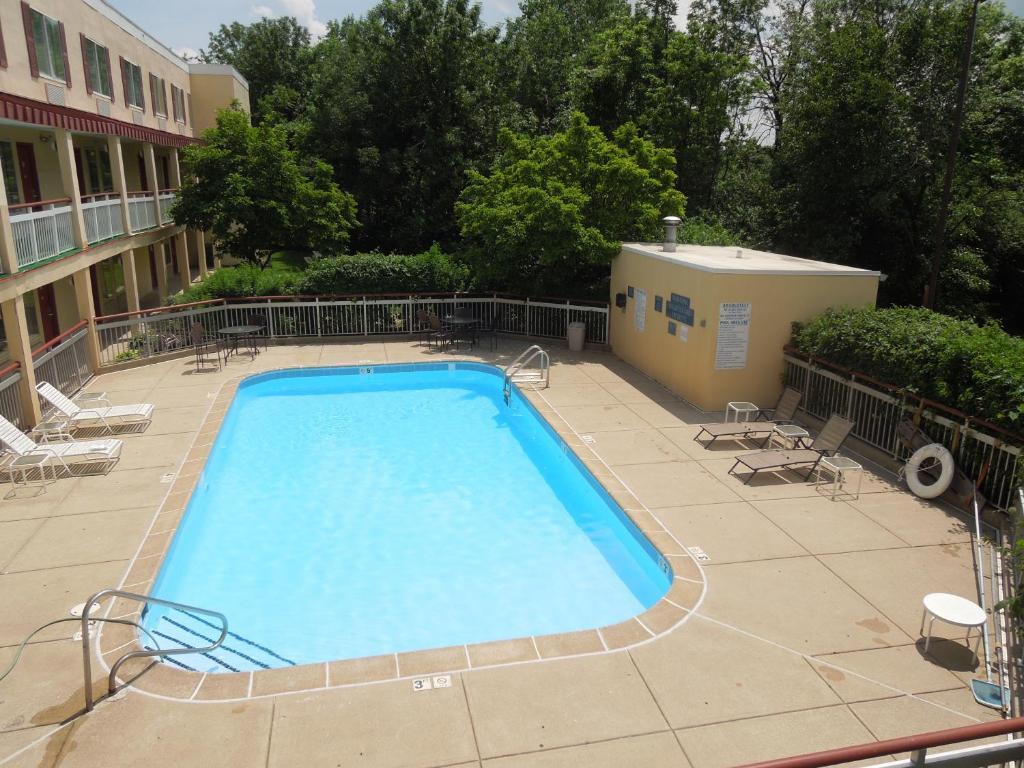 Travelodge - Cincinnati Sharonville Εξωτερικό φωτογραφία